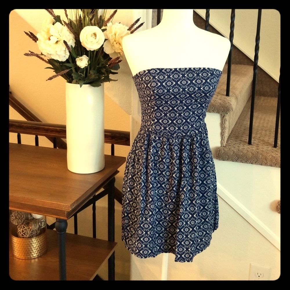 Strapless fit and flare summer dress